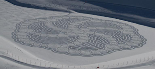 Illustration for article titled Art That's Made with Snow and Ice